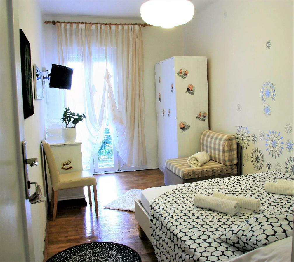 Crikvenica Right On The Beach Екстериор снимка
