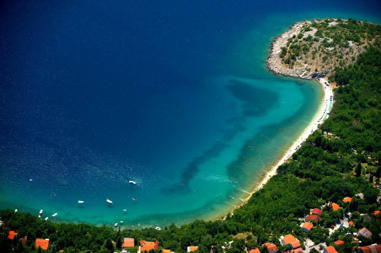 Crikvenica Right On The Beach Екстериор снимка