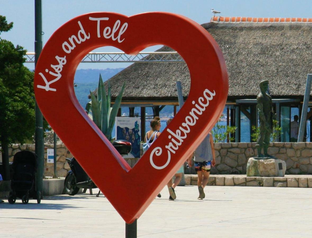 Crikvenica Right On The Beach Екстериор снимка